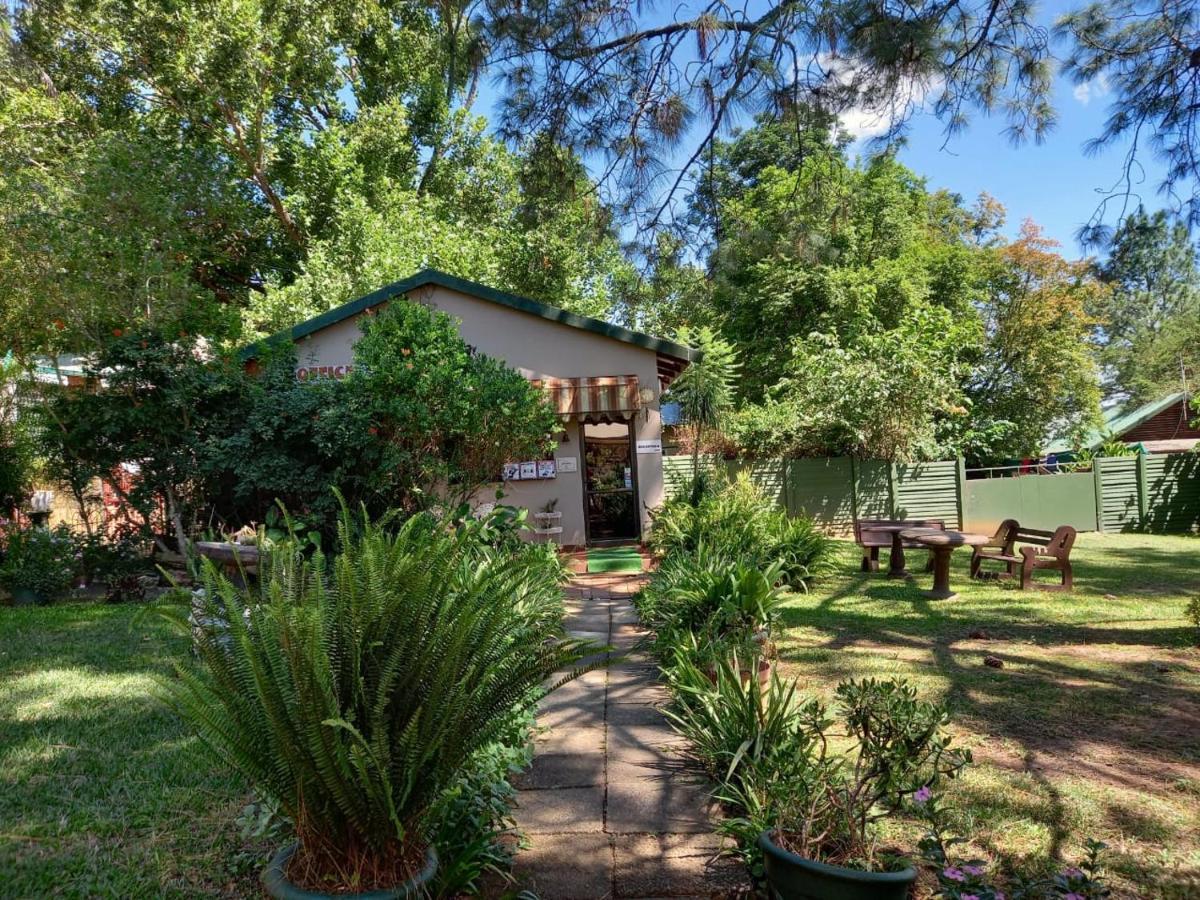Acacia Bush Lodge Pietermaritzburg Esterno foto