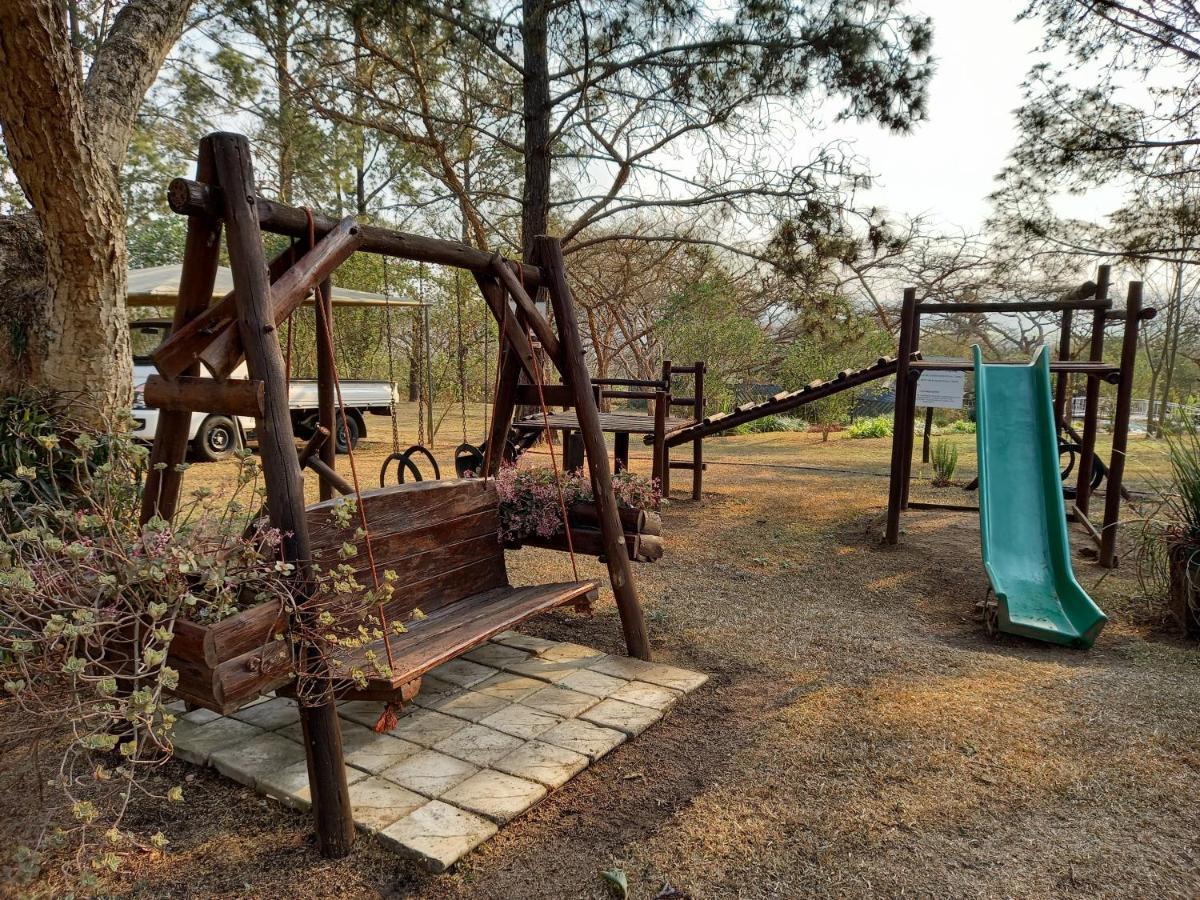 Acacia Bush Lodge Pietermaritzburg Esterno foto
